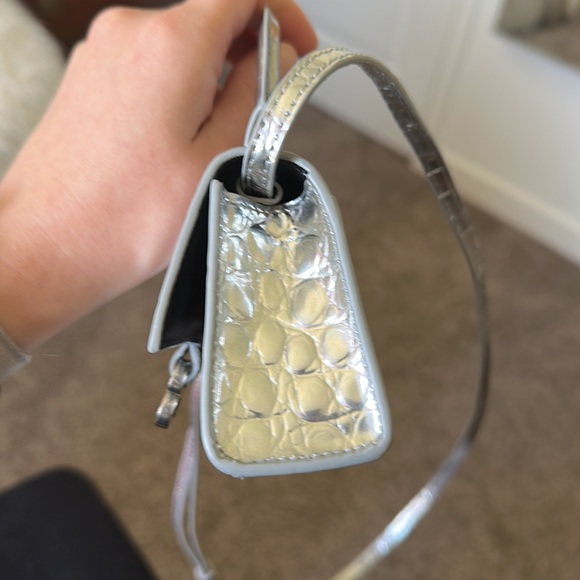 XS Balenciaga Nano Hourglass Silver - Metallized Crocodile - Picture 5 of 6